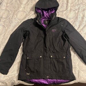 Mountain Hardwear Black and Purple Ski Jacket - worn a few times